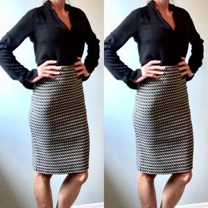 3/$30 Margaret M Mid-length pencil skirt | sm